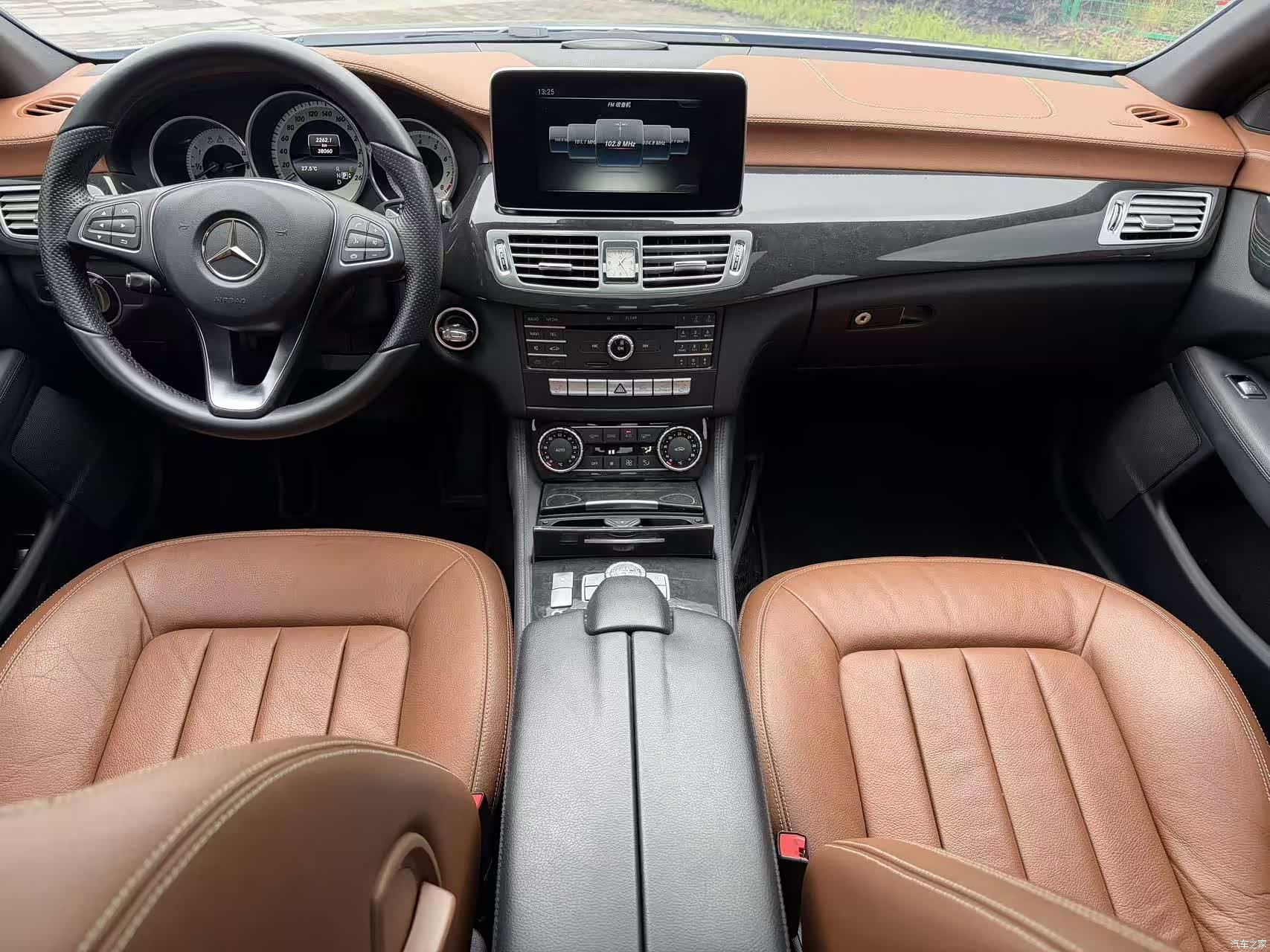 Mercedes-Benz CLS, 2015 15