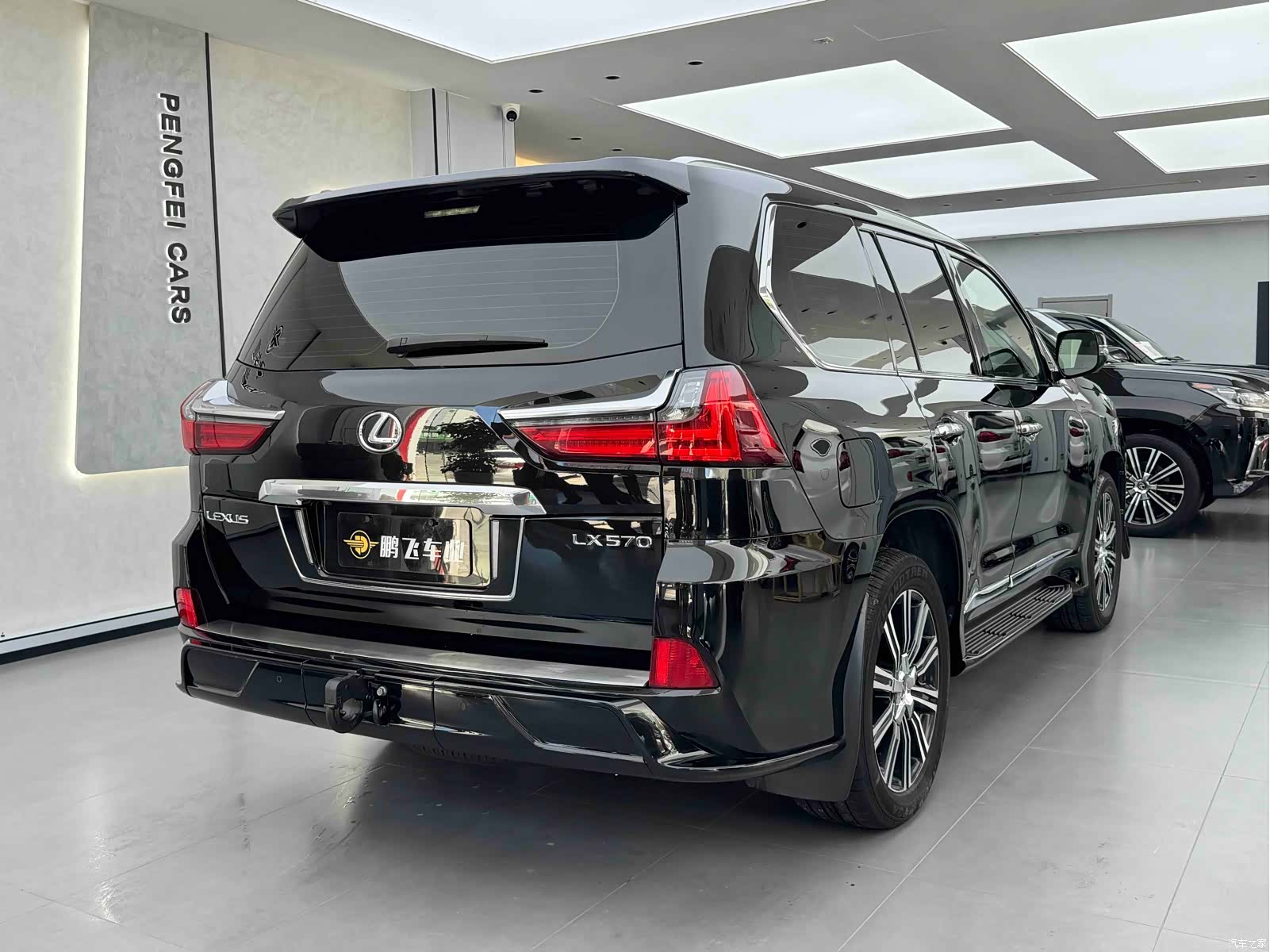 Lexus LX, 2019 13