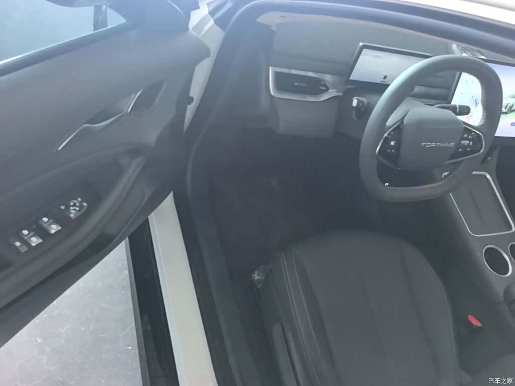 DongFeng S7, 2025 16