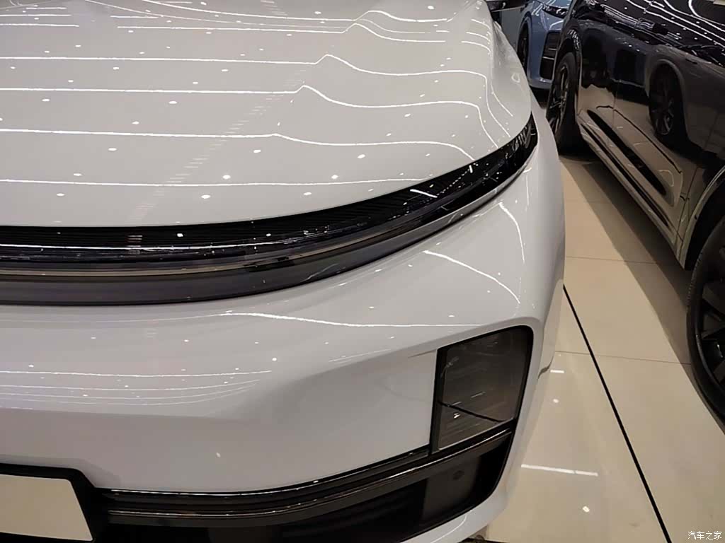 Li Auto L7, 2023 24