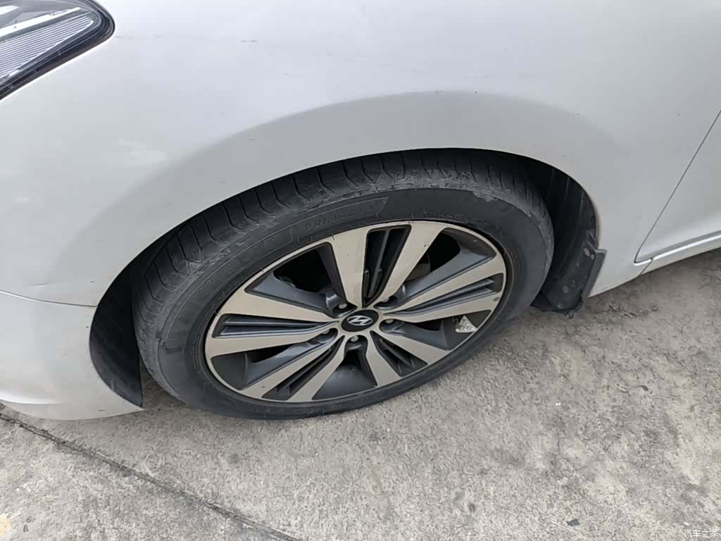 Hyundai GLS, 2016 25