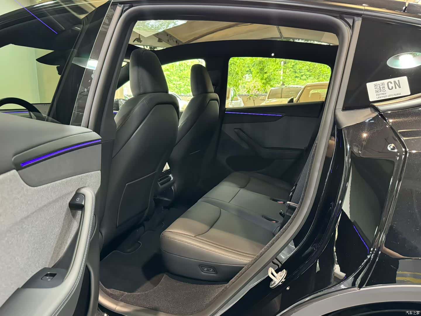 Tesla Model Y, 2026 7