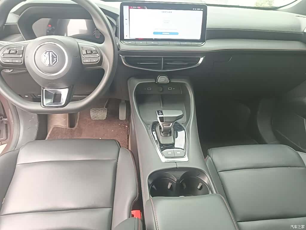 MG MG5, 2024 10