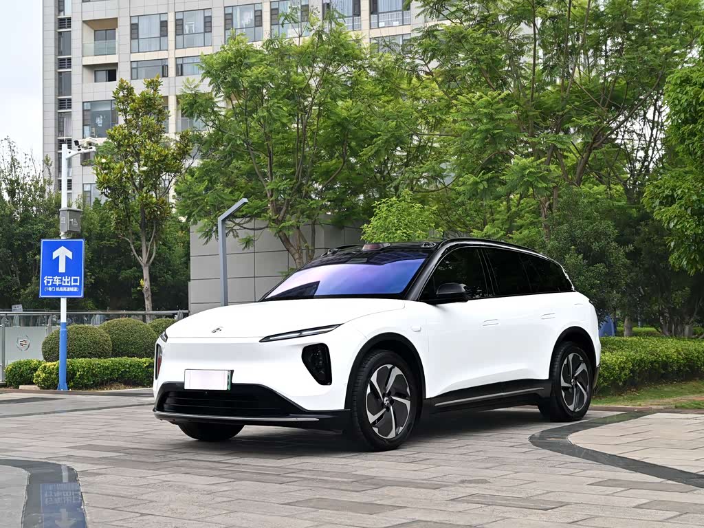 NIO ES6