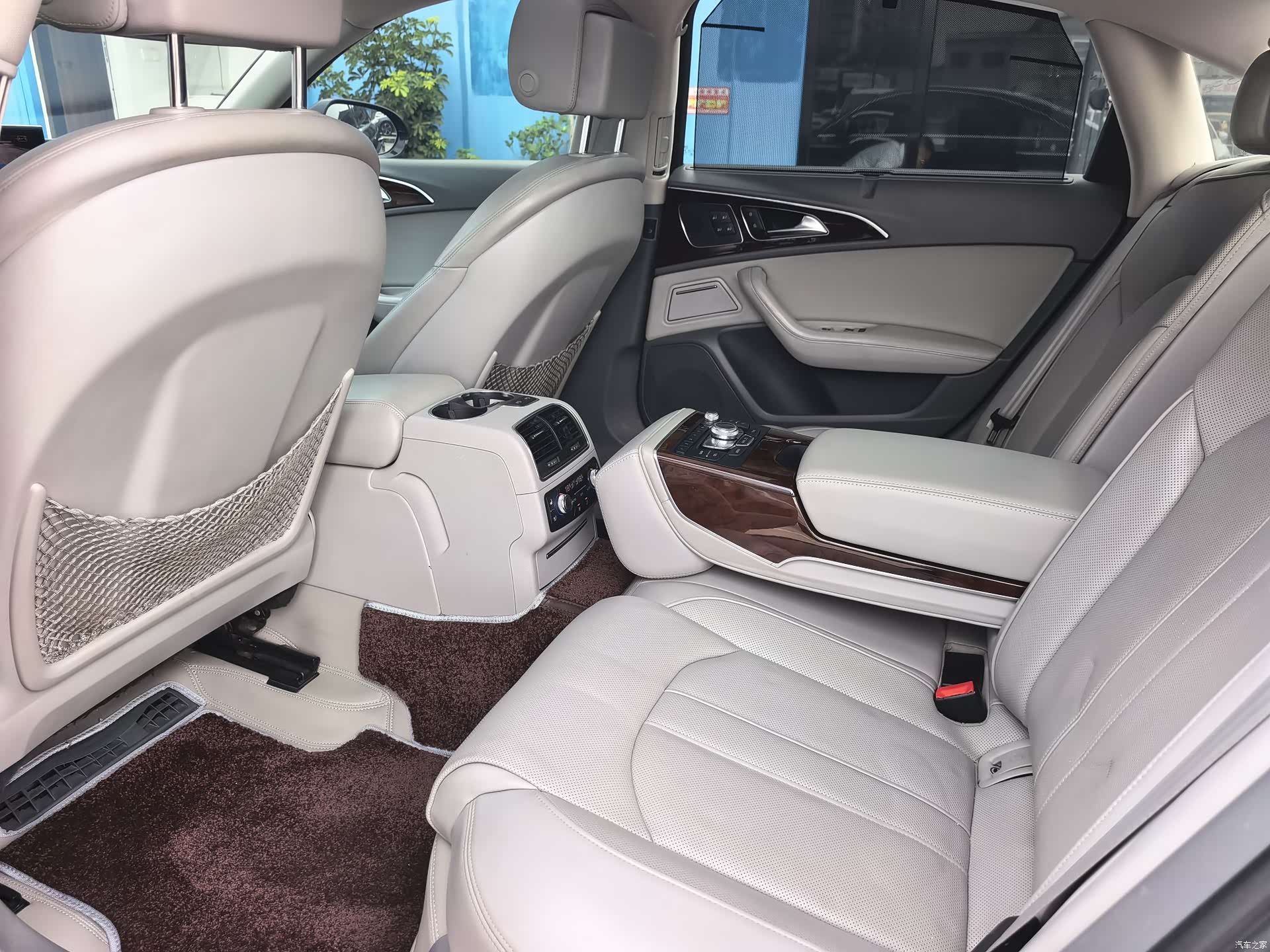 Audi A6L, 2012 13