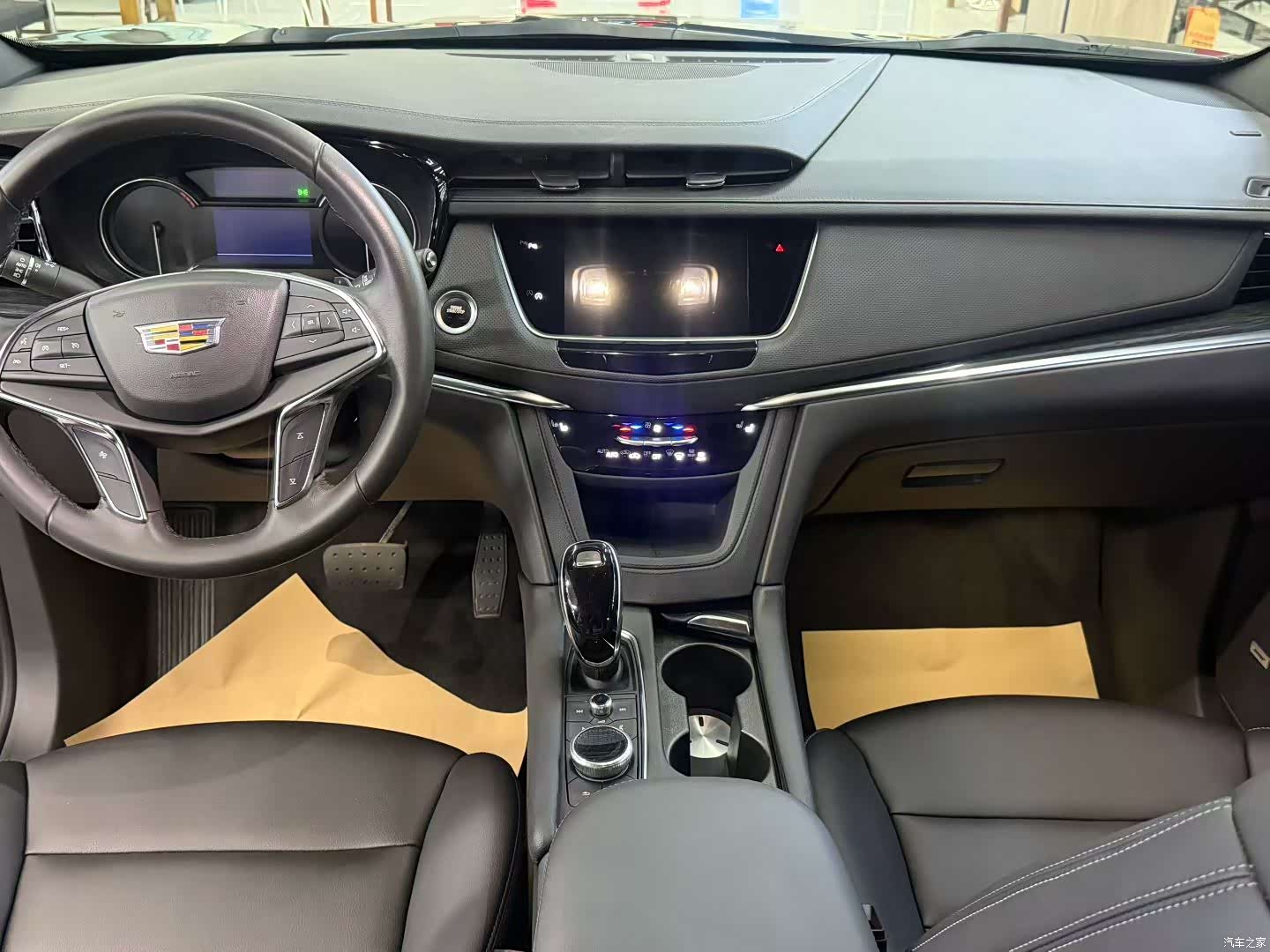 Cadillac XT5, 2021 9