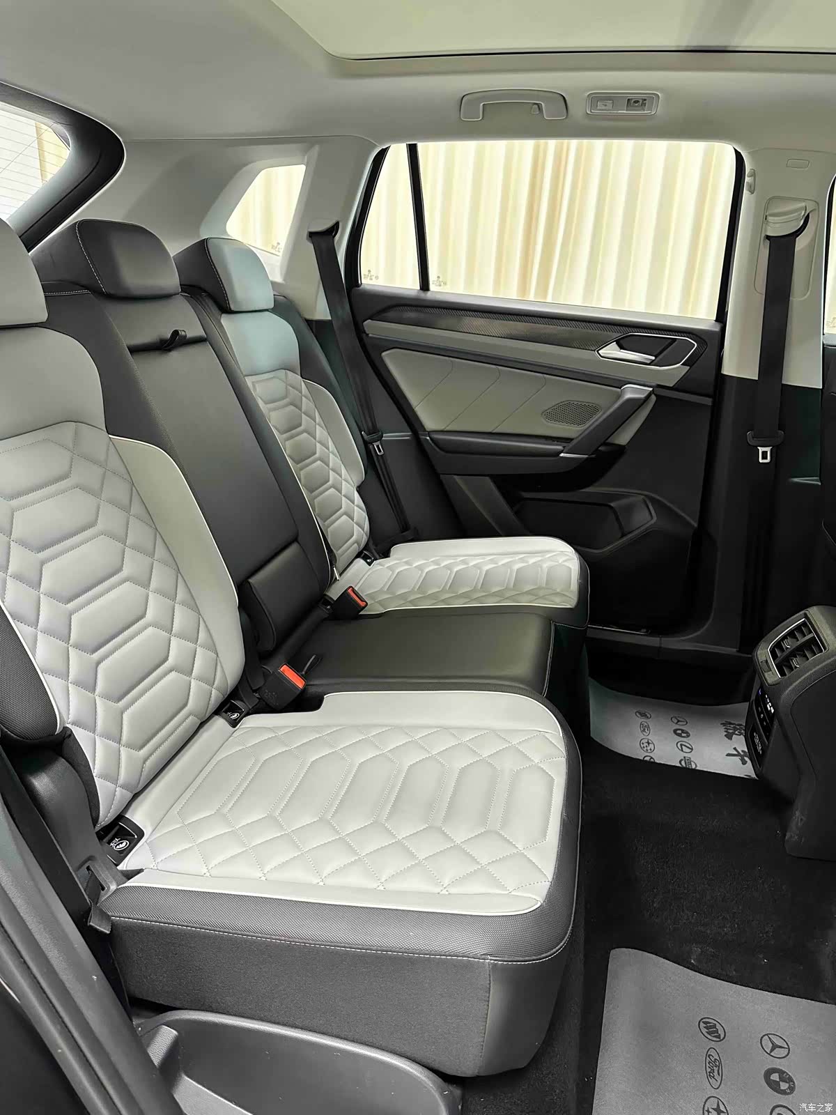 Volkswagen Tayron, 2022 12