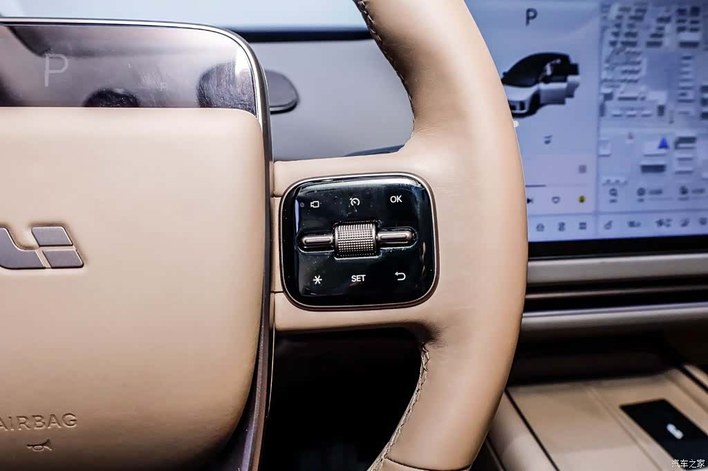 Li Auto i8, 2025 15