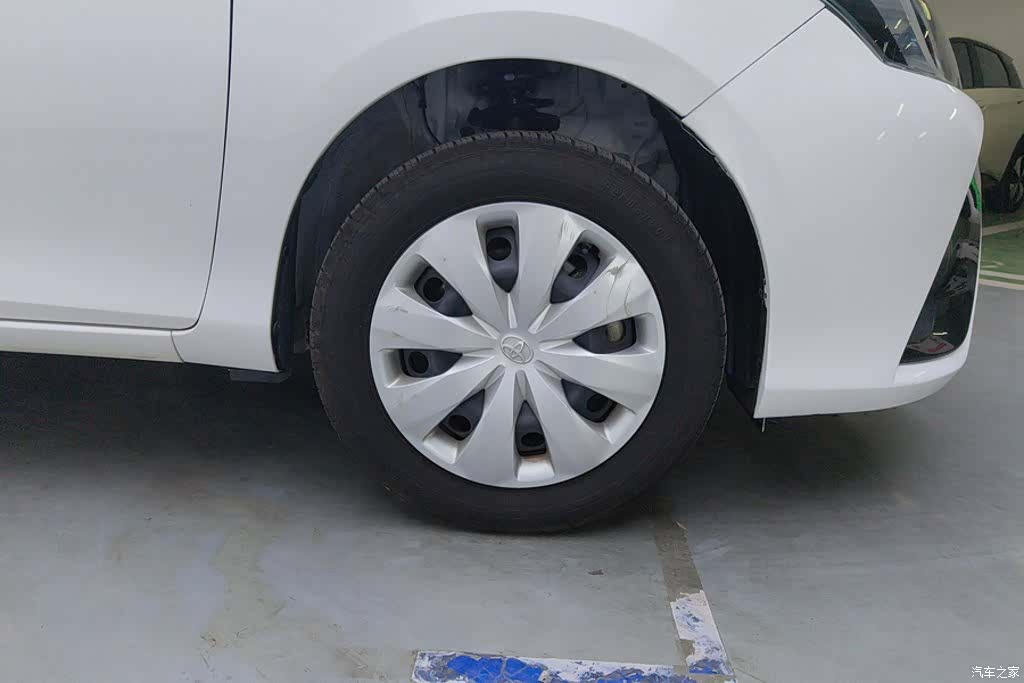 Toyota YARiS L, 2021 6