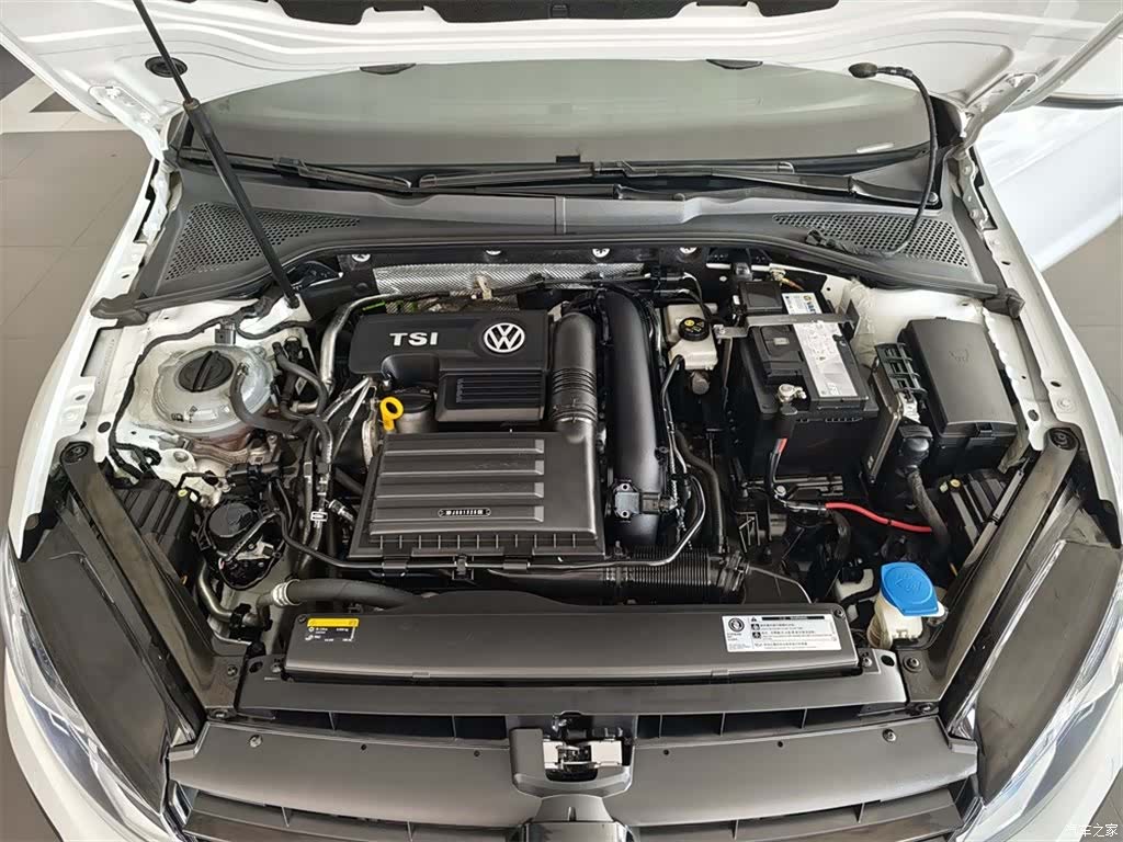 Volkswagen Golf, 2019 8