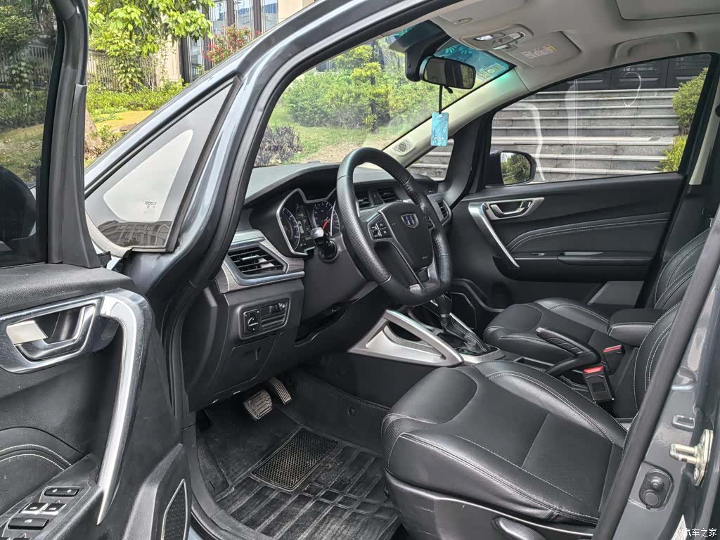 Geely X3, 2018 все фото