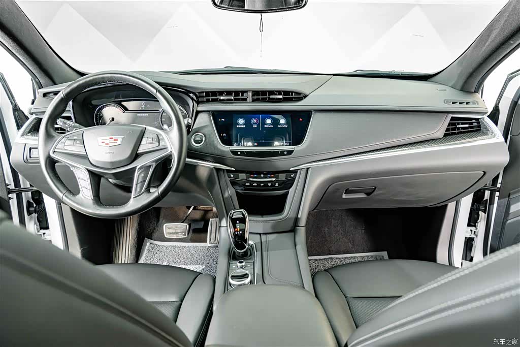 Cadillac XT5, 2024 12