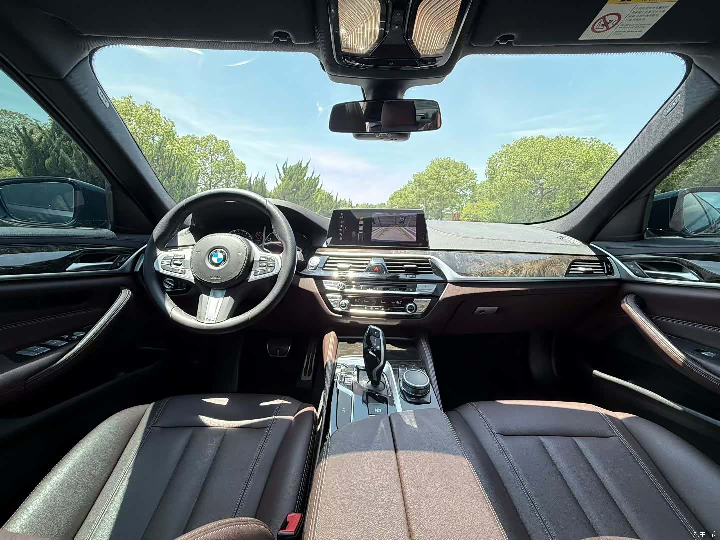 BMW 5 Series, 2018 все фото