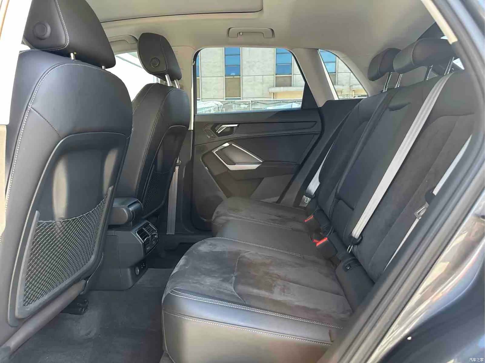 Audi Q3, 2022 7