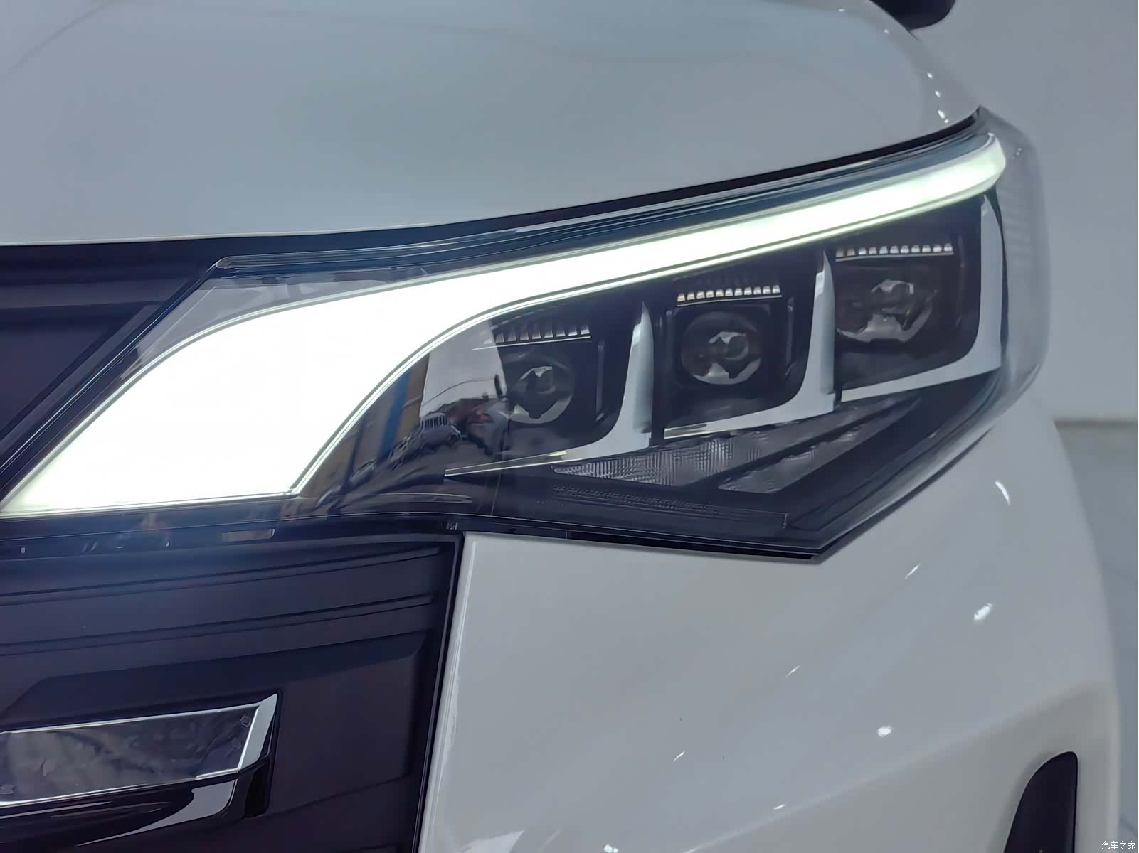 Trumpchi M6, 2026 15
