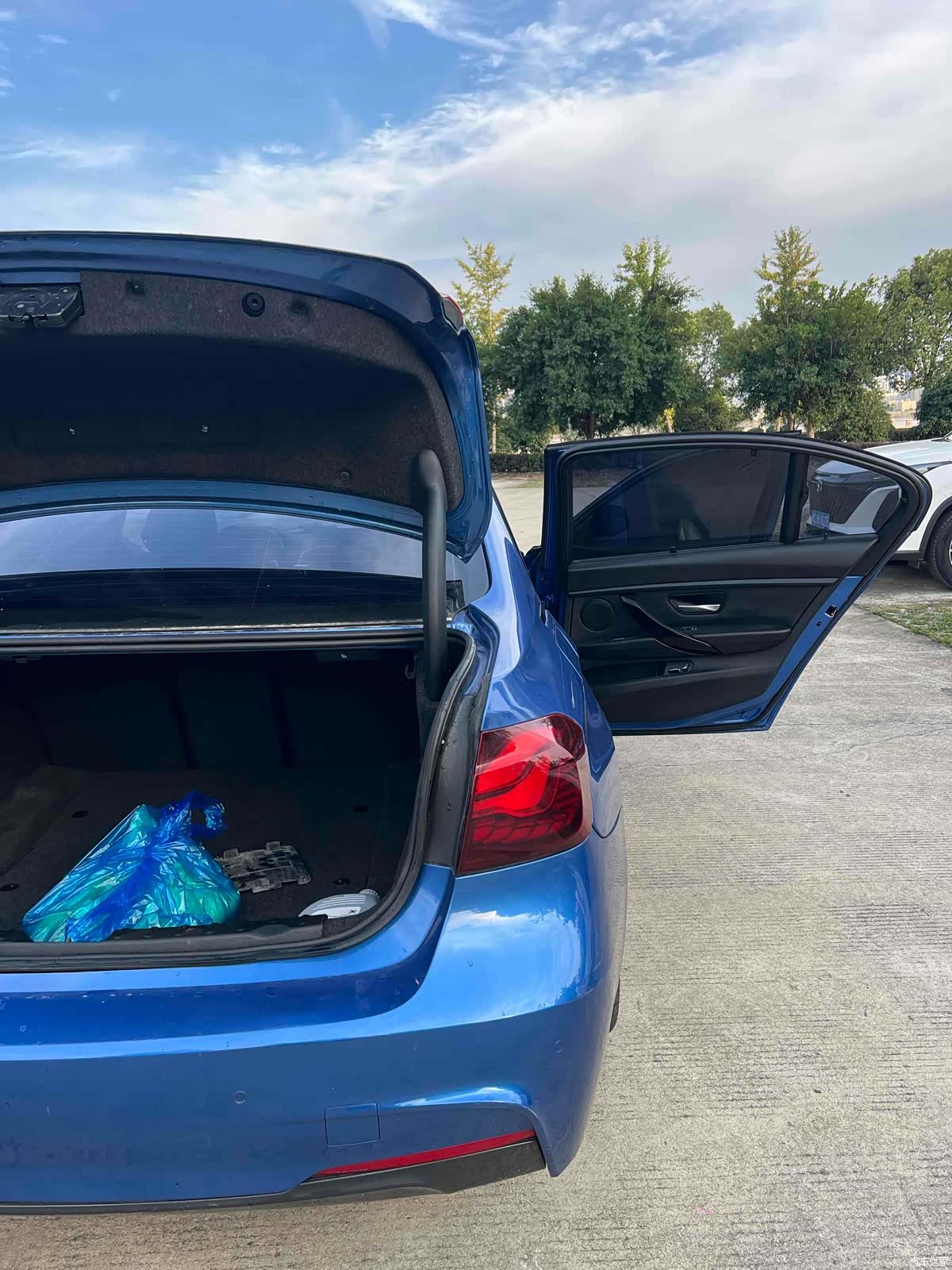 BMW 3 Series, 2017 19