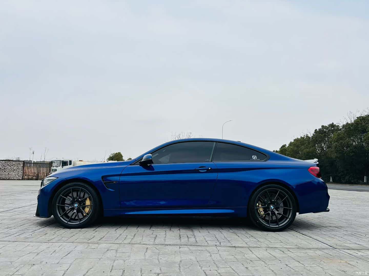 BMW M4, 2018 все фото