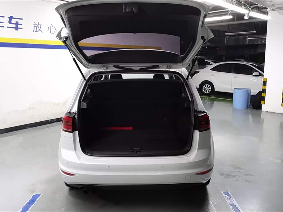 Volkswagen Golf*Jiayu