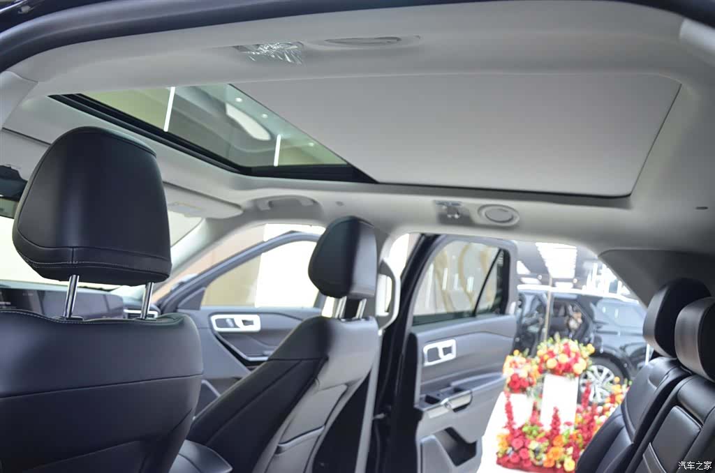Ford Explorer, 2025 13