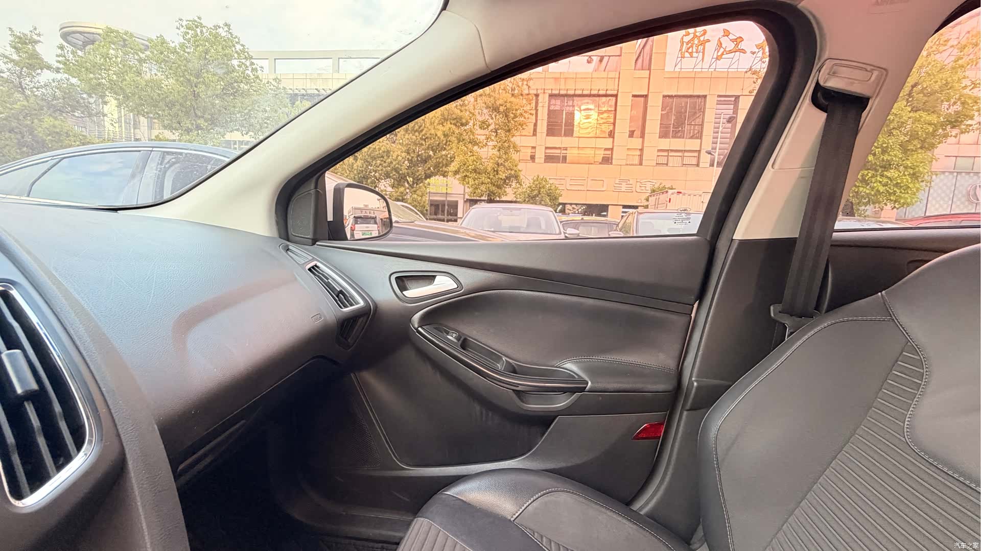 Ford Focus, 2016 18