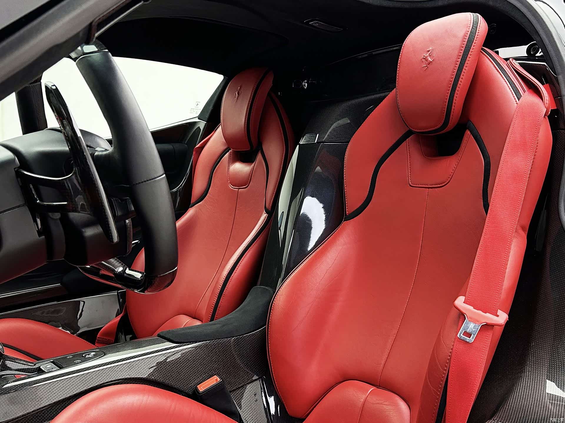Ferrari LaFerrari, 2015 21