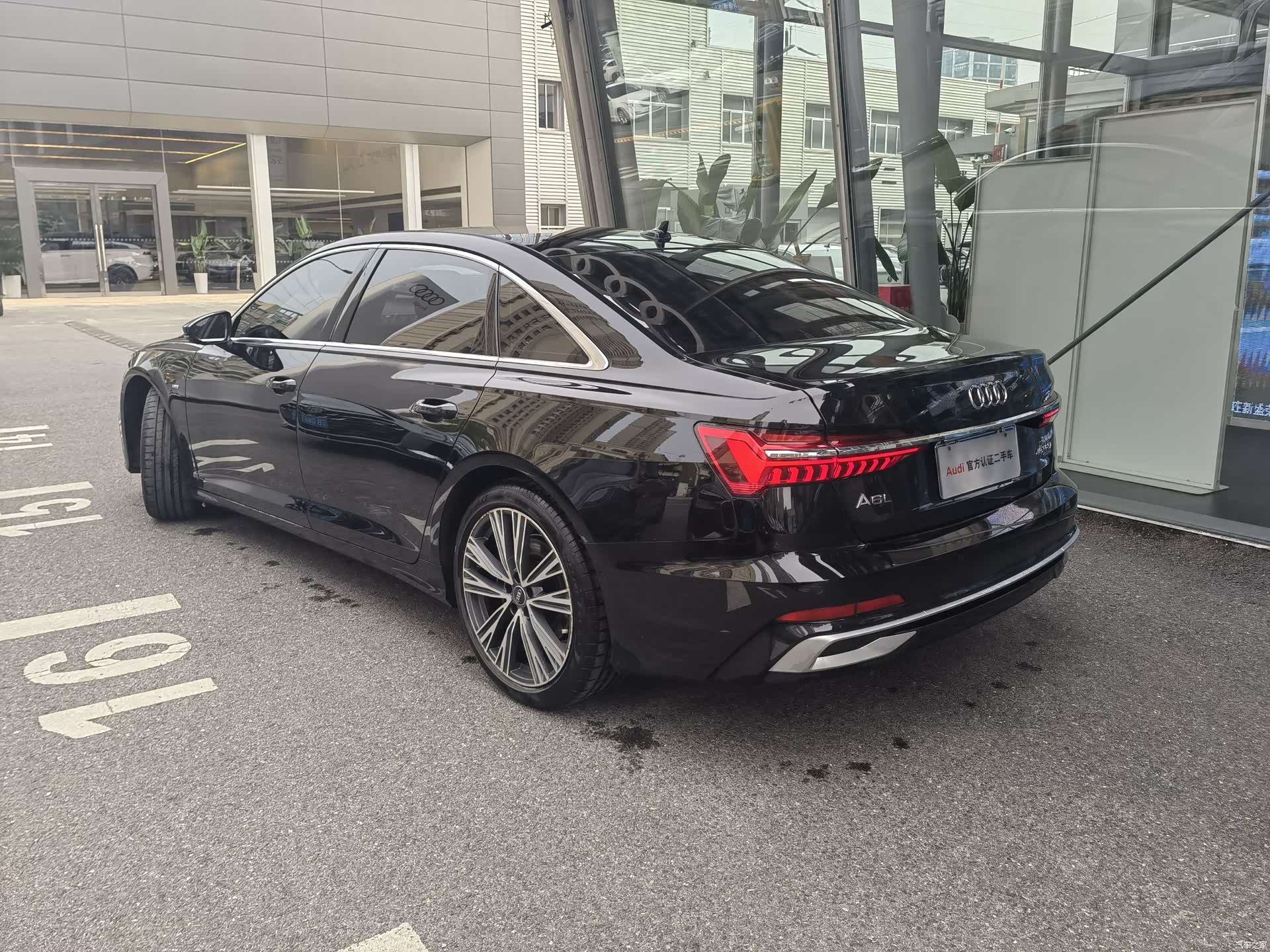 Audi A6L, 2022 9