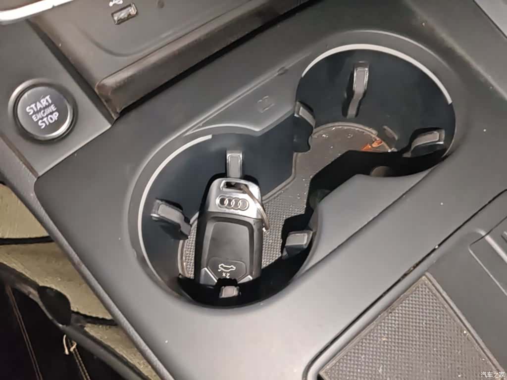 Audi A4L, 2022 15
