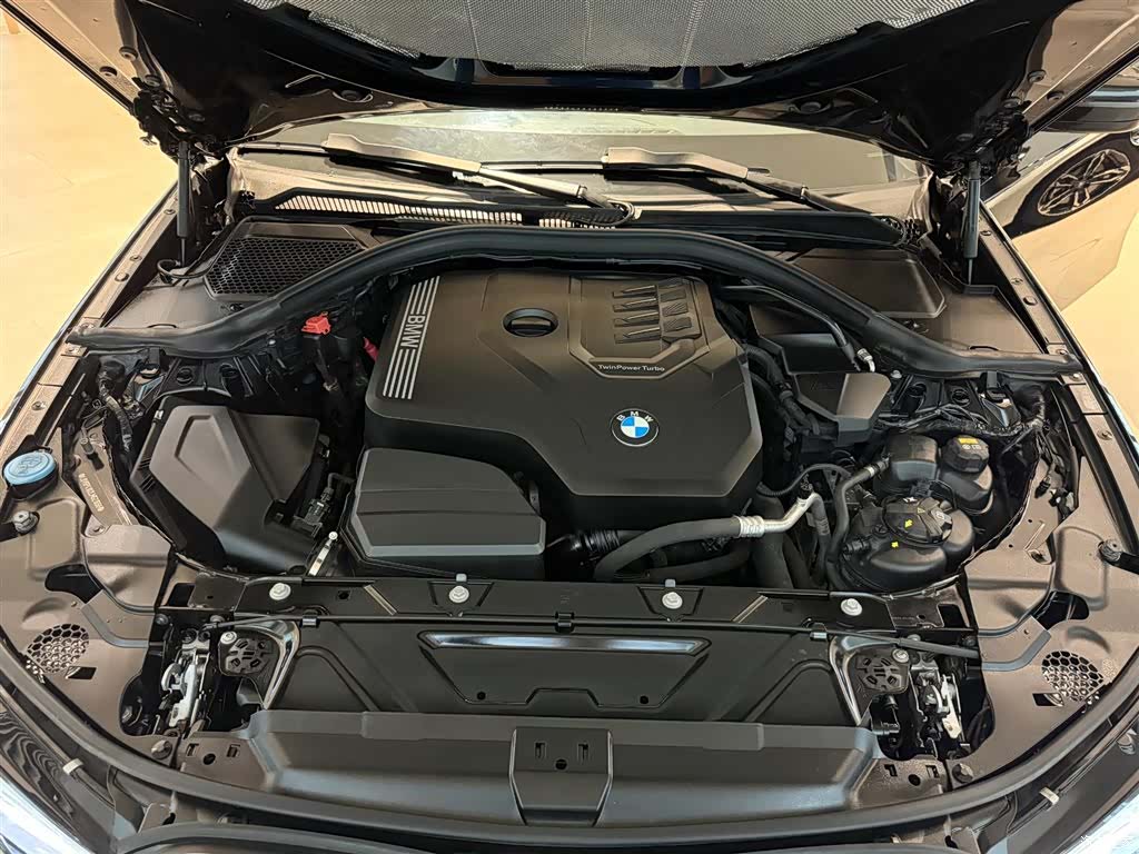 BMW 3 Series, 2019 12
