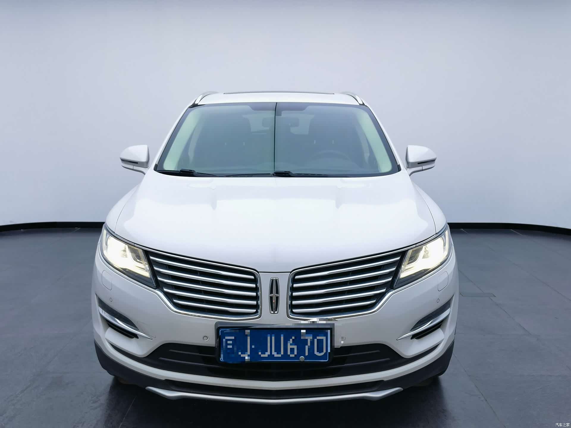 Lincoln MKC, 2016 2
