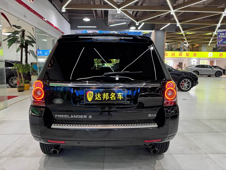 Land Rover Freelander 2