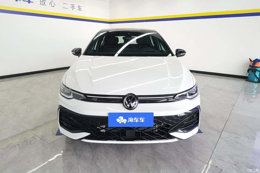 Volkswagen Golf, 2024 2