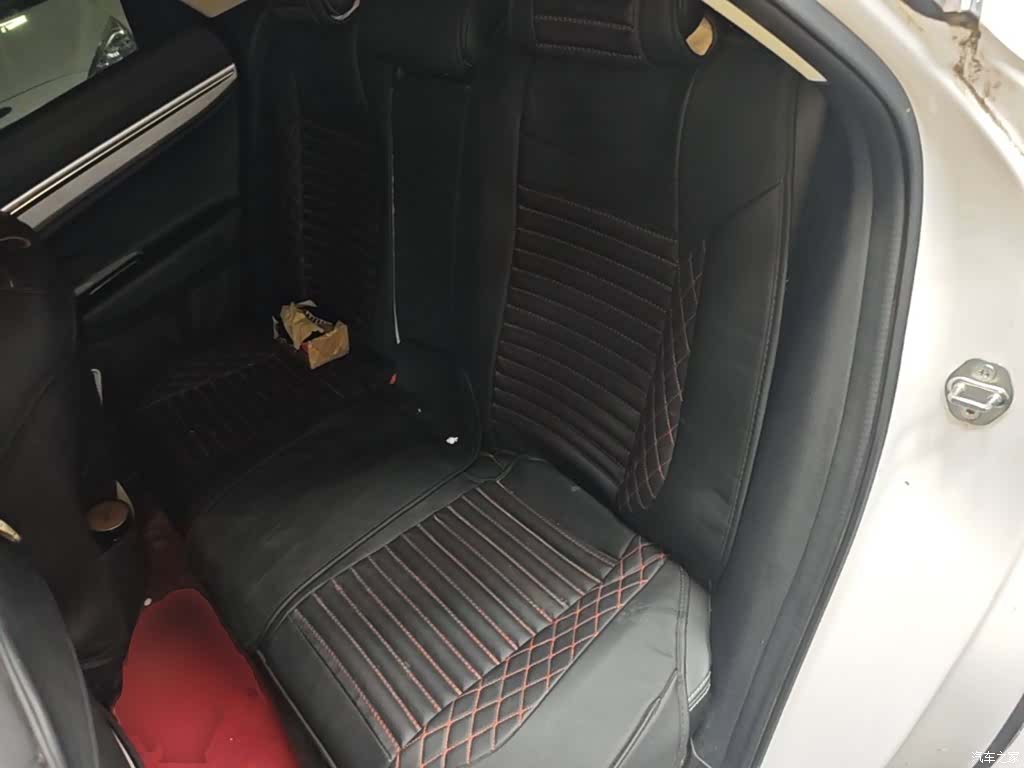 Geely Emgrand, 2020 17
