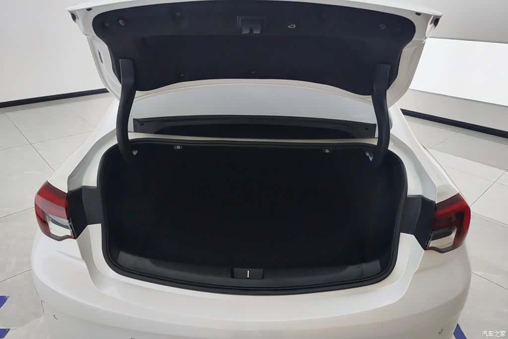 Buick Regal, 2023 4