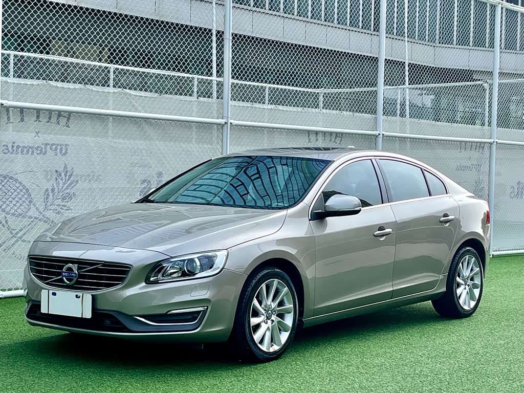 Volvo S60