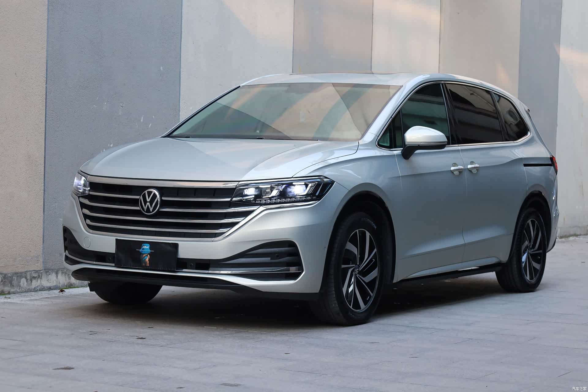 Volkswagen Viloran, 2021 1