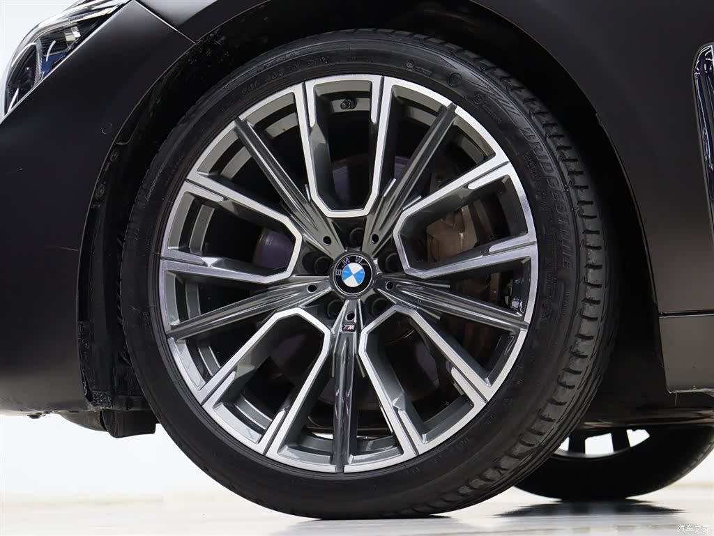 BMW 7 Series, 2020 34