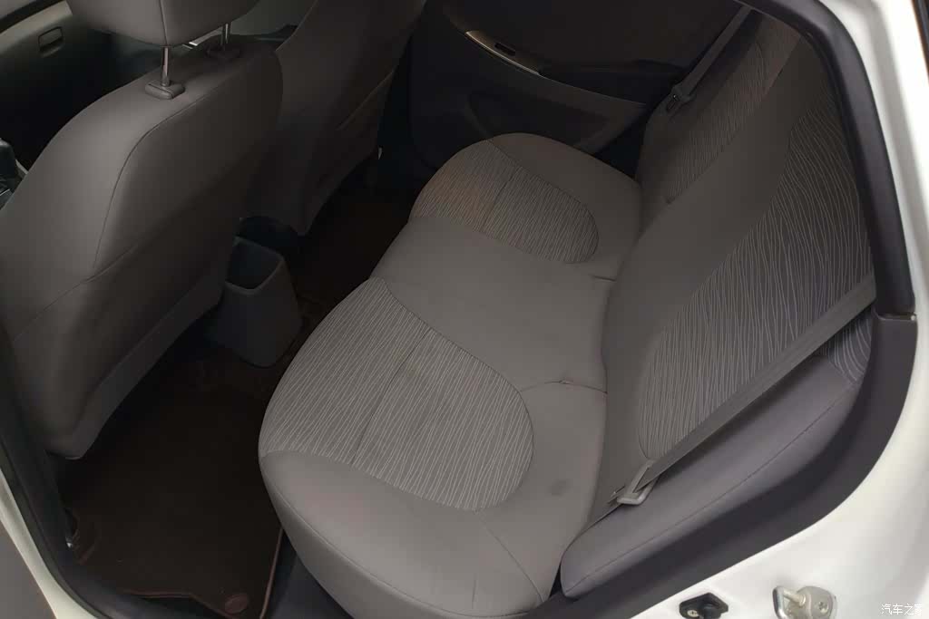 Hyundai GLS, 2014 11