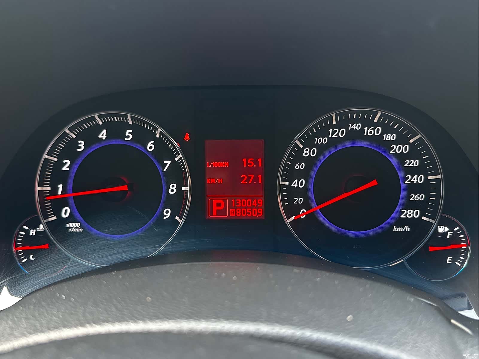 Infiniti FX35, 2012 15