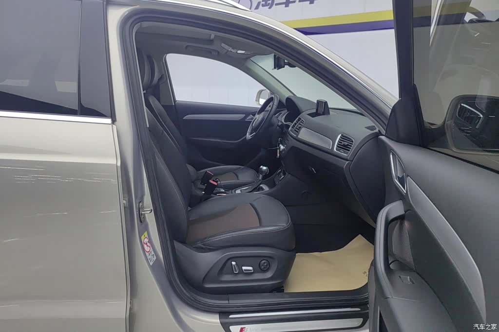 Audi Q3, 2019 8