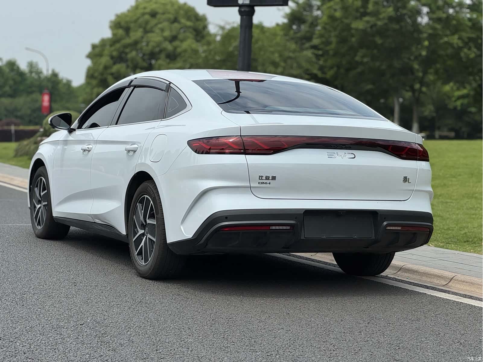 BYD Qin, 2024 все фото
