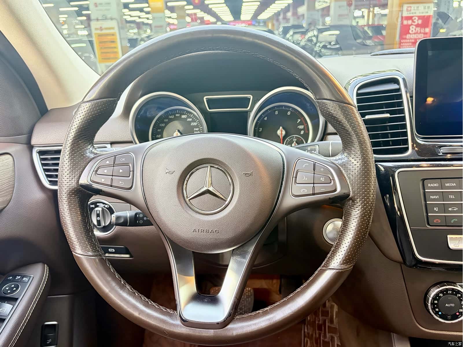 Mercedes-Benz GLE, 2017 8
