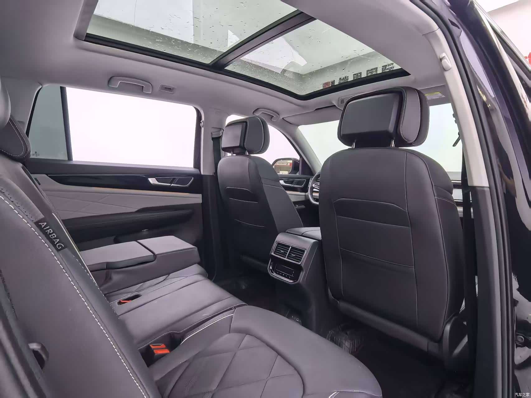 Volkswagen Teramont, 2025 21