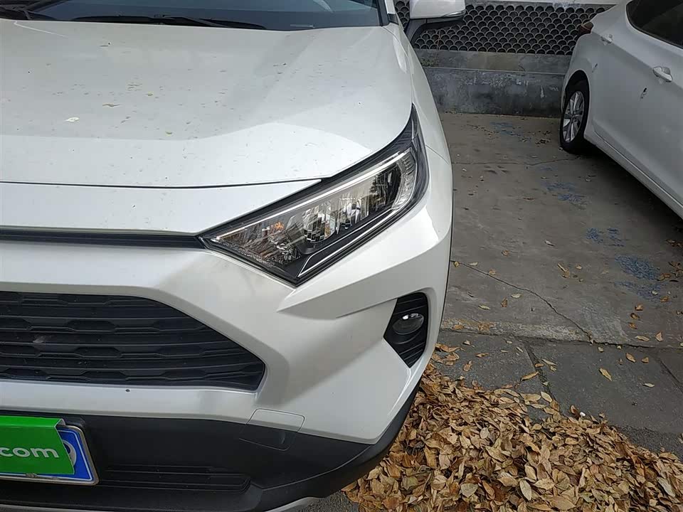 Toyota RAV4 Rongfang