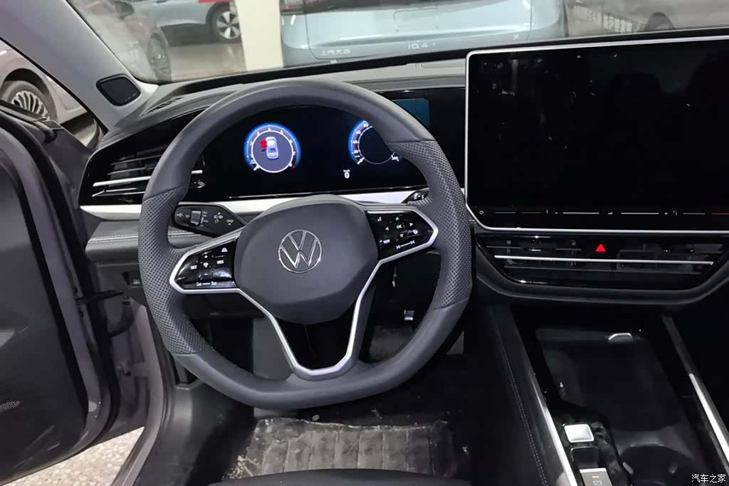 Volkswagen Passat, 2024 15