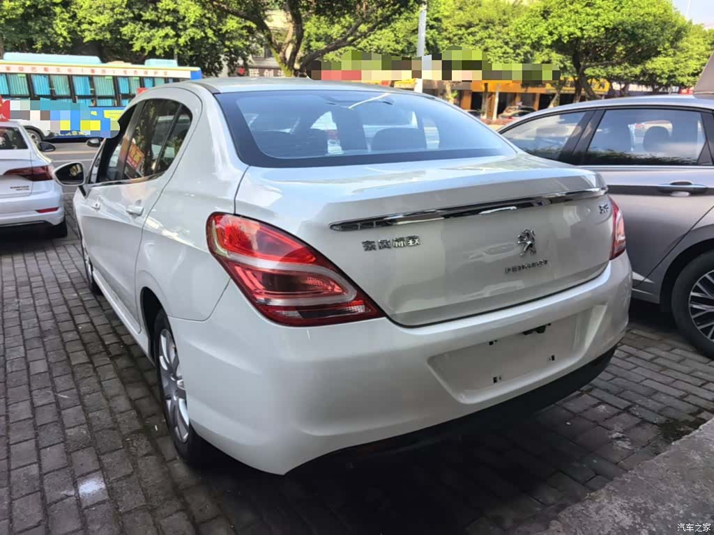 Peugeot 308, 2016 все фото