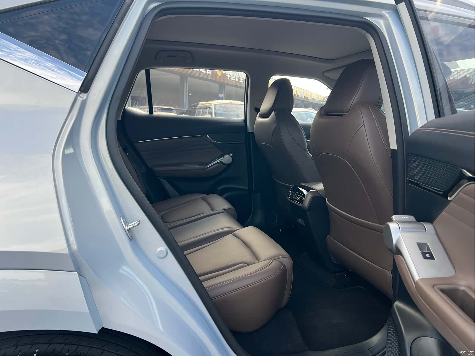 Trumpchi GS4, 2024 10