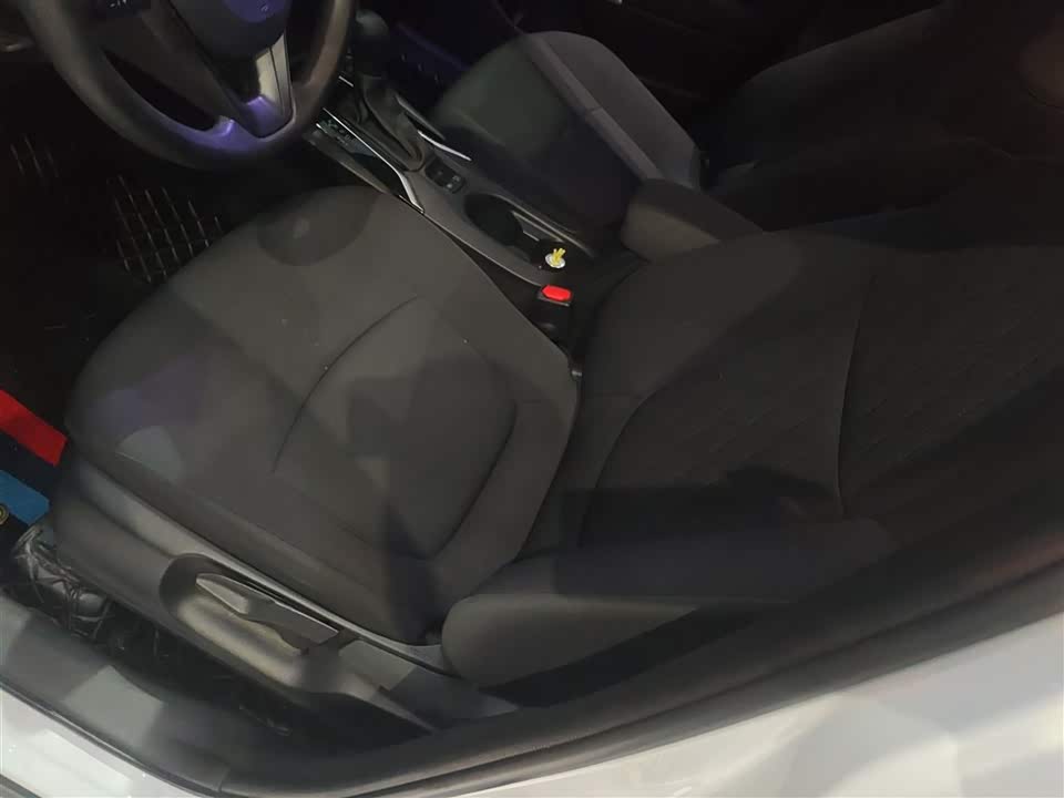 Toyota Corolla Sharp amplifier