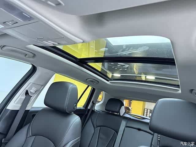 Buick Envision Plus, 2020 9