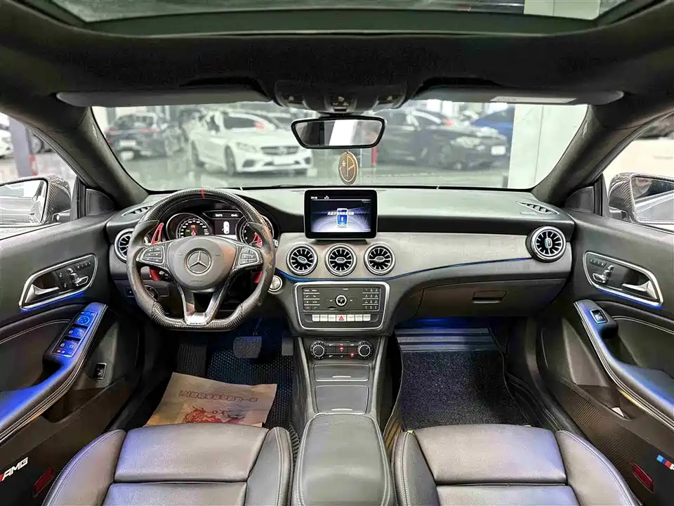 Mercedes-Benz CLA