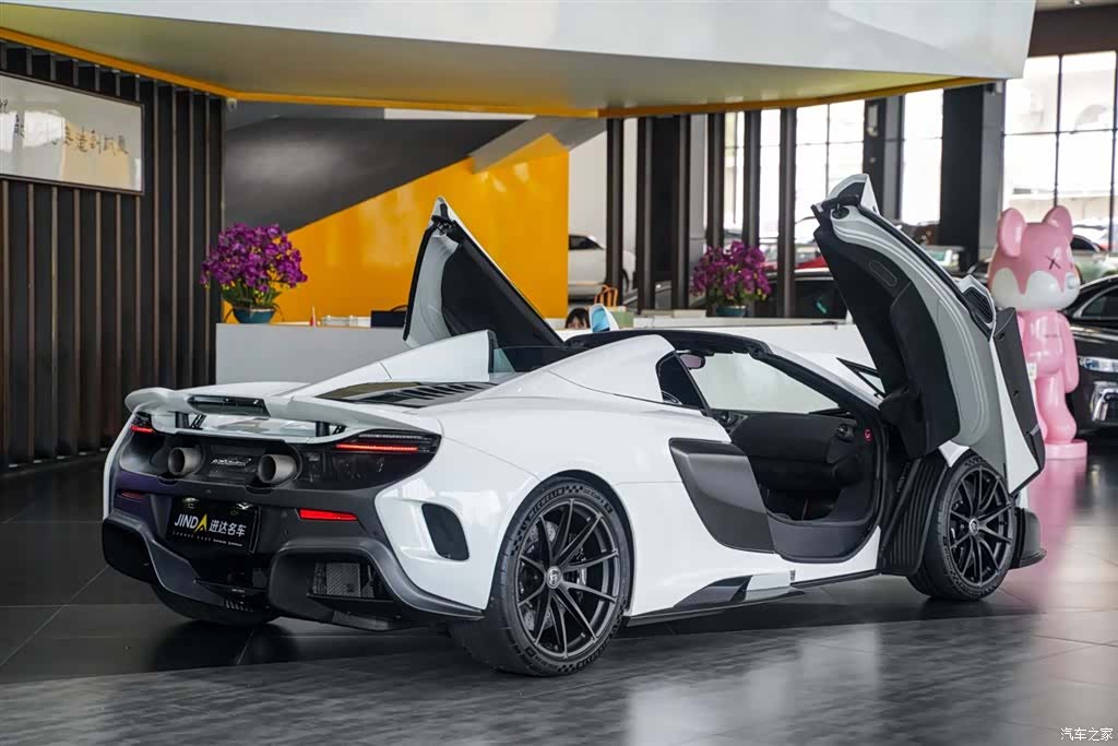 McLaren 675LT, 2017 27